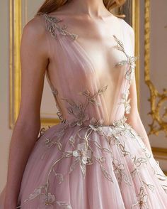 Paolo Sebastian, Haute Couture Paris, Valentino Couture, Dior Haute Couture, Couture Mode, Beauty Dress, Marchesa, Long Prom Dress, Elie Saab