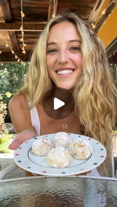 Mallory Bryce Jesser on Instagram: "the easiest air fryer banana donut holes 🍩🍌" Banana Donut Holes, Air Fryer Banana, Donut Holes, Easy Food, Fryer Recipes, Air Fryer Recipes, Appetizer, Donuts