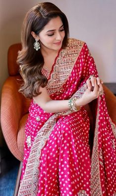 Saree For Puja Function, Keep Smile, Bengali Saree, Latest Bridal Dresses, Fashion Top Outfits, Indian Bridal Dress, Indian Bridal Fashion, Simple Pakistani Dresses, Saree Models