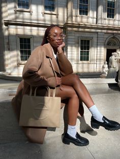 Black Femininity Casual, Light Academia Outfit Black Women, Aesthetic Clothes Black Women, Brown Clothes On Black Women, Black Women Brown Outfits, Brown Girl Outfit Ideas, Winter Outfit Inspiration 2023, Black Women In Brown Outfits, Brown Outfit Aesthetic Black Women