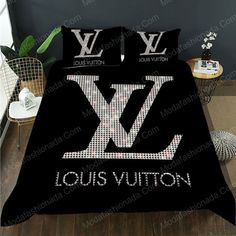 the louis vutton bedding set is black and white