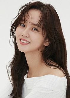 Kim So Hyun (South Korean Actress) Lee Joo Young Actress, Ginger Actresses, Diane Lane Actress, Actresses With Black Hair, Rekha Actress, Kim Hair, Brunette Actresses, 90s Actresses, Kim So Hyun