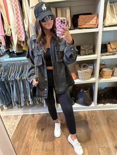 Cold Weather Day Outfits, Rainy Athleisure Outfits, Casual Cold Weather Outfits, Atlanta Outfits, Raceday Outfits, Cloudy Day Outfits, Cold Spring Outfit, Edgy Boho, Kay Kay