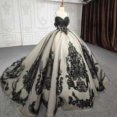 Soraya | Quinceanera Dress Elegant Spaghetti Straps Embroidery Ball Go | KissProm Black And White Quinceanera Dresses, Black And White Ball Gown, Wedding Dress With Black Accents, Princess Evening Dress, Dream Prom Dress, Gown Prom, White Homecoming Dresses, Blue Homecoming Dresses, Fall Trends Outfits