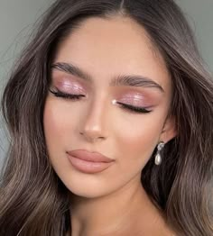 Pink Mauve Eye Makeup, Wedding Makeup Pink Eyeshadow, Whimsical Wedding Makeup, Baby Shower Makeup Ideas, Pink Bridesmaid Makeup, No Make Up Make Up Look, Pink Eyeshadow Look, Prom Eye Makeup, Pink Eye Makeup