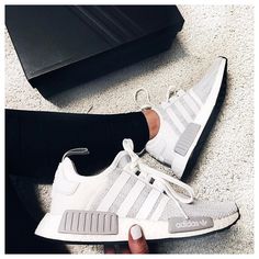 Adidas Nmd R1 White, Adidas Superstar Pink, Gold Adidas, Basket Style, Light Sneakers, Gray Shoes, Adidas Shoes Women, Adidas Nmd R1, Fresh Shoes