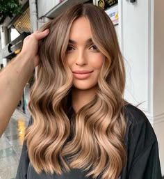 Honey Brown Hair, Brown Hair Inspo, Bronde Hair, Caramel Hair, Honey Blonde Hair, Hair Done, Brown Hair Balayage, Honey Hair