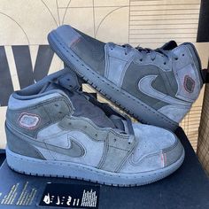 New Air Jordan 1 Mid Se Craft Gs Dark Smoke Grey-Red Fq7742-001 Women Sz 6/ 4.5y Brand New With Box Box Has No Lid Authentic These Are Youth Size 4.5y, Same As Women Size 6 Air Jordan 1 Mid Se, Womens Jordans, Air Jordan 1 Mid, Jordan 1 Mid, Air Jordan 1, Jordan Shoes, Jordan 1, Air Jordan, Air Jordans