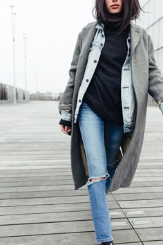 Fashion File: Layered Looks for Fall | The Vault Files Winter Date Night Outfits, Fall Fashion Coats, Night Outfits