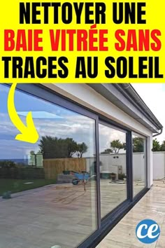 an advertisement with the words netoyer une baile vitre sans traces au soleil