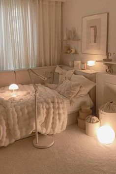 Beige Room, White Room Decor, Luxury Room Bedroom, Classy Bedroom, Dekorasi Kamar Tidur, Room Redesign, Redecorate Bedroom, Luxury Rooms, Room Makeover Bedroom