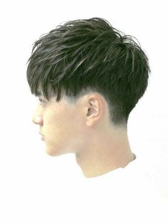 Asian Men Short Hairstyle, Mens Haircuts Straight Hair, Two Block Haircut, Haircut Selfie, Photo Hijab, Korean Men Hairstyle