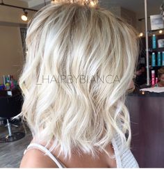 Bleach blonde short hair Beach Blonde Hair Color, Beach Blonde Hair, Bleach Blonde Hair, Hair Color Pastel, Pinterest Hair, Bleach Blonde, Pastel Hair, Summer Hair Color