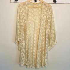 Lace Kimono. Size Small. Excellent Condition! Never Worn. Lace Kimono, Tunics, Loom, Tunic Tops, Womens Tops, Cream, Lace, Outfit Inspo, Women Shopping