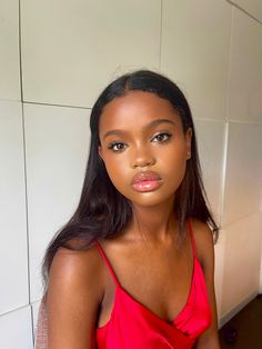 Natural Glowy Makeup, Glowy Makeup, Makeup For Black Women, Clean Girl, Girls Makeup, Pretty Makeup, Cute Makeup, Brown Skin, Young Woman