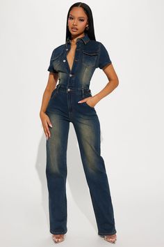 Jean Jumpsuit Outfit Black Women, Denim Jumpsuit Outfit Black Women, Denim Jumpsuit Street Style, Jeans Jumpsuit Outfit, 90s Brunette, Birthday Outfit Fall, Jean Jumpsuit Outfit, Green Jumpsuit Outfit, Jean Overall Outfits