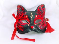 kitsune mask disguise woman black red gold japanese costume mask hand painted japanese fox mask mega animated in with acrylic paint Kitsune Mask Black, Kitsune Woman, Japanese Fox Mask, Japanese Fox, Kitsune Mask, Japanese Costume, Fox Mask, Gold Mask, Ball Party