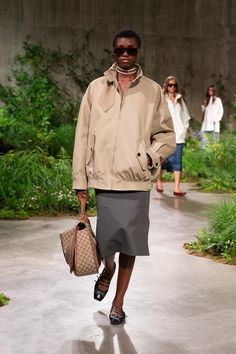 Gucci Resort 2025 Fashion Show | Vogue Gucci Cruise, Gucci Spring, Gucci Brand, London Style, Press Tour, Bow Blouse, Bomber Jackets, London Fashion