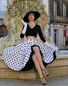 Skirt And Cardigan, 1950’s Fashion, Polka Dots Fashion, Girly Dresses, Vintage Cardigan, Pretty Dress, Vintage Glamour, The Pretty