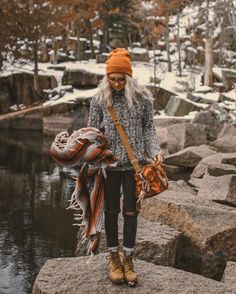 @katieloehr2 Looks Hippie, Stylish Eve, Snow Outfit, Hipster Outfits, Hipster Fashion