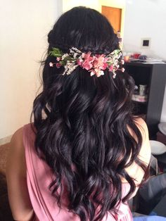 Up Hairdos, Open Hair, Long Hair Trends, Diy Wedding Hair, Curly Wedding Hair, Feed In Braid