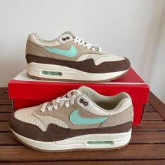 Brand New Nike Air Max 1 Premium Size: They Are Men Size 8 , Which Fit As Women Size 9.5 This Size Is Sold Out Online! Style Code: Fd5088-200 Product Details: The 2022 Edition Of The Nike Air Max 1 Retro 'Crepe Hemp' Brings Back A Classic 2004 Colorway That Was Originally Featured In A Three-Piece Pack That Also Included The Air Max 90 And Air Burst. Cream-Colored Woven Hemp Is Utilized On The Upper, Fortified With Tan Nubuck Overlays And A Brown Suede Mudguard. The Signature Swoosh Is Rendered Nike Air Logo, Nike Gym Shoes, Nike Airmax 270, Air Logo, Nike Air Max 98, White Nike Shoes, Nike Waffle, Nike Air Max For Women, Air Max Women