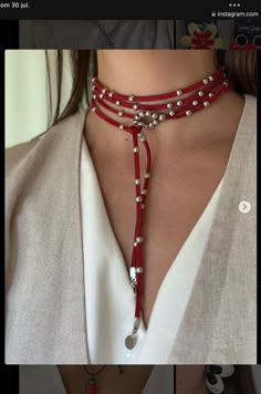 Red Necklace Outfit, Beaded Chocker Ideas, Red Choker Necklace, Red Choker, Estilo Hippie, Dope Jewelry