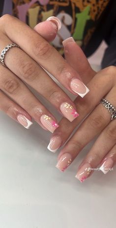 Holiday Acrylic Nails, Unghie Sfumate, Spring Acrylic Nails, Girly Acrylic, Simple Gel Nails, Summery Nails, Basic Nails, Girly Acrylic Nails, Acrylic Nails Designs