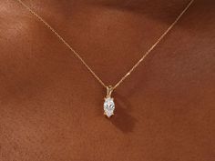 10k Gold Necklace, Marquise Necklace Settings, Marquise Diamond Pendant Designs, Marquee Diamond Necklace, Gold Necklace With Diamond Pendant, Marquis Diamond Pendant, Marquise Diamond Necklace Pendants, Marquise Necklace Diamond, Marquise Pendant Necklace