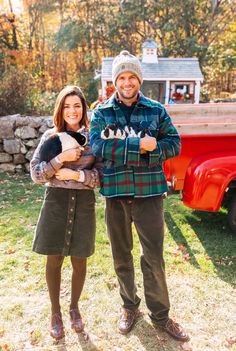 A bushel of apples, a bale of hay, a bundle of wood, or gifts on Christmas Day. Whatever you carry under your arm, be it in the city or on a farm, it tells a tale of quintessential New England charm. Dust and dirt don’t dissuade it, it’s how it fades that really makes it. The last coat you’ll wear in Winter, and the first in Fall, no matter the adventure, The Essex Barn Coat is there for them all. Product Details: 60% Wool and 40% Polyester True to size for men. Size up for an oversize fit or size down for women. Imported Dry Clean Only Keil James Patrick, Bushel Of Apples, New England Cruise, Bale Of Hay, Edinburgh Scotland Travel, England Houses, New England Fashion, Cape Cod Cottage, Relationship Thoughts