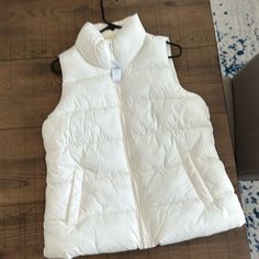 New With Tags Cream Ladies Puffer Vest Ladies Puffer Vest, Zara Cream Puffer Vest, Cream Color Puffer Vest, White Puffer Jacket With Double-lined Hood For Outdoor, Womens Puffer Vest, Navy Jackets, Puffer Vest, Old Navy, Puffer