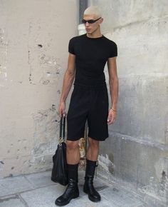 Men Black Boots Outfit, Aesthetic Male Outfits, Metrosexual Men Fashion, Club Fashion, Outfit Streetwear, All Black Looks, Mens Fashion Streetwear, Streetwear Men Outfits