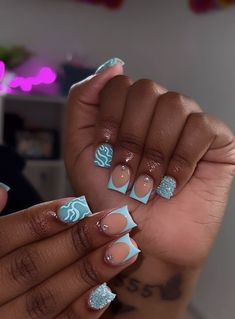 Cute Nail Sets Art Designs, Colors To Get Your Nails Done, Short Blue Acrylic Nails Designs, White French Design Nails, Cute Birthday Nails Acrylic, Baddie Short Nails, Blue Short Acrylic Nails, French Design Nails, White French Design