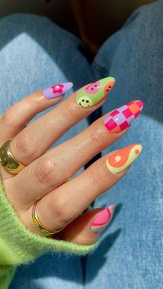 Zoey 101, Retro Nails, Y2k Nails, Neon Nails, Fire Nails, Funky Nails, Pretty Acrylic Nails