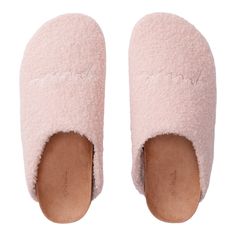 Pink Cozy-Plush Clogs Slippers Style: 26561944 Pink Off Sizes Various New With Tags Pink Cozy-Plush Clogs Slippers Size: Various Color: Pink **Product Description** Indoor/ Outdoor Cozy-Plush Clog Imported Style: 26561944 Composition Cork And Mixed Material Footbed Sherpa 100% Polyester Comfortable Pink Clogs With Cushioned Footbed, Pink Flat Comfortable Clogs, Comfy Clogs With Rubber Sole And Round Toe, Comfortable Pink Flat Clogs, Indoor Slip-on Synthetic Clogs, Indoor Synthetic Slip-on Clogs, Indoor Closed Toe Clogs With Cushioned Footbed, Cozy Slip-on Clogs With Textured Footbed, Indoor Synthetic Clogs With Round Toe