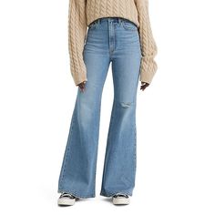 These vintage-inspired and ultra-flattering women's ribcage bell jeans from Levi's are sure to quickly become a favorite pair in your wardrobe.Click on this WOMEN'S GUIDE to find the perfect fit and more! These vintage-inspired and ultra-flattering women's ribcage bell jeans from Levi's are sure to quickly become a favorite pair in your wardrobe. Click on this WOMEN'S GUIDE to find the perfect fit and more! FEATURES Zipper fly with button closure Straight hem 5-pocket design Stretch denim constr Clueless Closet, Levis Women Jeans, Levi's Ribcage, Bell Jeans, Cute Outfits For School, Outfit Inspo Fall, Rib Cage, Bottom Clothes, Fall Winter Outfits