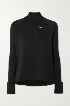 Nike's running top is designed to keep you moving when the temperature dips. It's cut from insulating Therma-FIT stretch-jersey with a reflective emblem to increase your visibility in low light. The cozy thumbholes mean you can pull the sleeves down over your hands. Nike Sports Jacket, Nike Running Top, Nike For Women, Running Clothes Women, Nike Fit, Black Long Sleeve Shirt, Luxury Women Fashion, Running Tops, Jersey Top