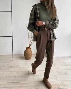 Womens Earth Tone Outfits, Host Outfit, Winter Outfits Dinner, Outfit Ideas For School Fall, Cute Outfits Winter, Summer Outfits Baddie, Outfit Minimalista, Outfit Knit, Picnic Outfit