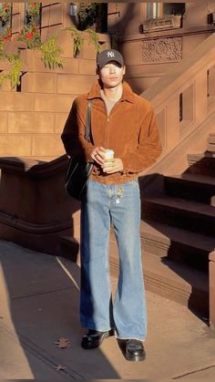 70s Inspired Outfits Men, Leather Jacket Aesthetic, Outdoorsmen Style, Japanese Street Fashion Men, Autumn Color Palette Fashion, Mens Street Style Summer, Oversize Outfit, Polo Shirt Outfits, Mens Smart Casual Outfits