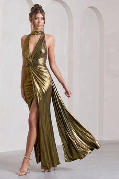 Luxury V-neck Halter Dress For Gala, Halterneck Dress Prom, Evening Dresses Elegant Glamour Silk, Gold Gala Dress Maxi, Deep Neckline Prom Dress, Golden Prom Dress Silk, Evening Dress With Harness, Low V Neck Dress Prom, Glam Dresses For Women