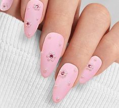 Transform your nails into a blooming garden of elegance with our Pink Pearl Floral Press-On Nails! These stunning nails combine the soft allure of pink with the luxurious shimmer of pearls, adorned with delicate floral designs that capture the essence of a spring garden in full bloom. 🌼🌼 See More Spring/Summer Nails here: 🌼🌼 https://www.etsy.com/shop/DawnElleDesigns?ref=seller-platform-mcnav§ion_id=48478580  See All the Nail Designs  dawnelledesigns.etsy.comYou will receive a full set of 10 Nails With Pearls, Berry Nails, Nail Prices, Stunning Nails, Alcohol Wipes, Blooming Garden, Acrylic Press On Nails, Nail Glue, In Full Bloom