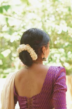 Onam Pic Ideas, Dd Saree, Pongal Photoshoot Ideas, Tamil Photoshoot, Pongal Photoshoot, Onam Saree Blouse, Convocation Saree, Onam Pictures