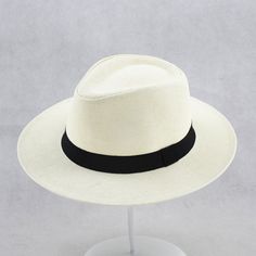 Color: Milk white, Size: L/XL(22.8 -23.9 ) Extra Fashion, Church Activities, Sunny Weather, Handmade Artwork, White Hat, Cute Hats, Hat Band, Summer Trends, Fedora Hat