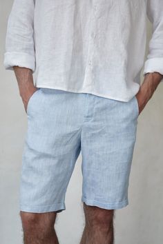 Linen shorts will be a great option for a work in the city or rest on the coast or in the forest. This white & blue melange shorts for men who appreciates sophistication and minimalism. Made of natural linen of the highest quality and flawlessly cut, this thing is suitable for the wardrobe in trendy "old money" style. Made of 100% natural linen, Oeko-Tex certified, free of harmful chemicals. It keeps the temperature of the body + -4 degrees, these clothes are not hot in summer and not cold in winter. Linen allows the skin to breathe, is an anti-allergenic and is not electrified. This is a wear-resistant material and could be washed a lot of times. Custom sizes are available.  Care: Wash at 30-40℃ (104℉) degrees with a gentle cycle with similar colors Do not dry in the sun, lay flat to dry White Linen Bermuda Bottoms, Casual Linen Bermuda Pants, Casual Bermuda Linen Pants, Casual Linen Short Leg Pants, Linen Short Pants For Beach, Beach Linen Shorts, White Linen Bermuda Shorts With Pockets, Linen Short Pants For Summer, Short Linen Pants For Summer