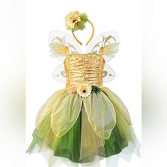 New Fairy Costume Size 5 - 6 Comes With Wings And Headband Woodland Fairy Costume, Woodland Fairy, Fairy Costume, Kids Costumes, Green Gold, Green And Gold, Halloween, Green, Gold