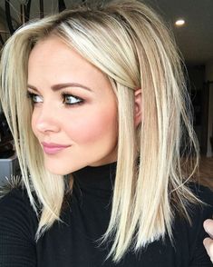 Chic Straight Lob Haircut Longbob Hair, Messy Wavy Hair, Blonde Lob, Womens Haircuts Medium, Long Bob Haircuts, Medium Short Hair, Haircut Styles, Lob Haircut, Shoulder Length Hair Cuts