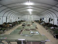 Marines In Combat, Certificate Folder, Army Photography, Army Usa, Military Photography, Sleeping Quarters