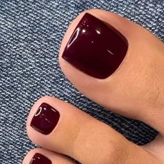 Autumn Toe Nails Colour, Pedicure Fall Ideas, Plum Pedicure, Deep Red Pedicure, Burgundy Toenails, Cherry Red Pedicure, Cherry Red Toenails, Maroon Pedicure