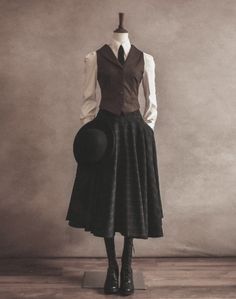 1920s Outfit, Style Androgyne, 1800s Clothing, Dark Academia Outfits, 1920s Outfits, 1900s Fashion, Old Fashion Dresses, Fast Fashion Brands, Autumn Wardrobe