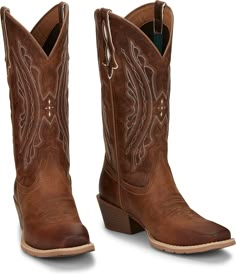 The white stitch pattern stands out on the sand brown uppers offering a subtle, yet punchy look. Cowgirl Boots Square Toed, Brown Cowgirl Boots, Square Toe Western Boots, Womens Cowgirl Boots, Leather Cowgirl Boots, Womens Work Boots, Cowgirl Boot, Western Boots Women, Ostrich Leather